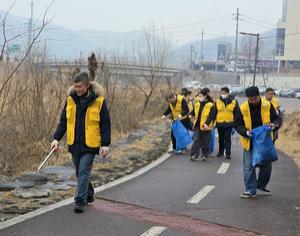 ��������, ������ Ŭ������ ��û�� �ǽ�