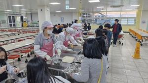 ����Ǫ����, ģȯ�� �������깰�� ���ɽð��� ��ſ���